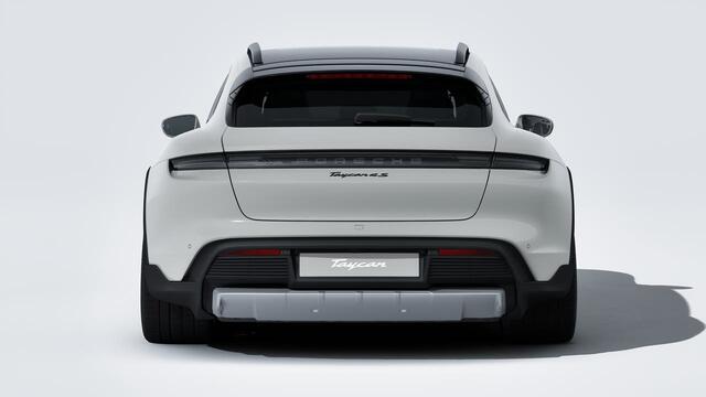Porsche Taycan 4S Cross Turismo