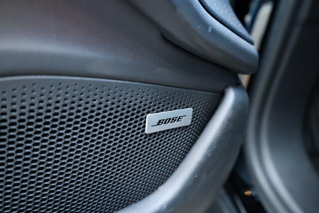 Porsche Taycan 79 kWh | BTW | BOSE | PASSANGER DISPLAY | 360 | SPORT CHRONO | ACC | 21'' |