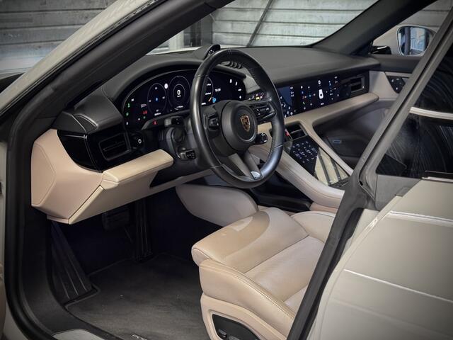 Porsche Taycan Cross Turismo 4S | Uniek | Luchtvering | Vierwielbesturing | Massage | Bose | 21 inch |