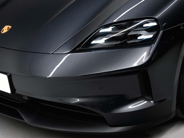 Porsche Taycan 4S