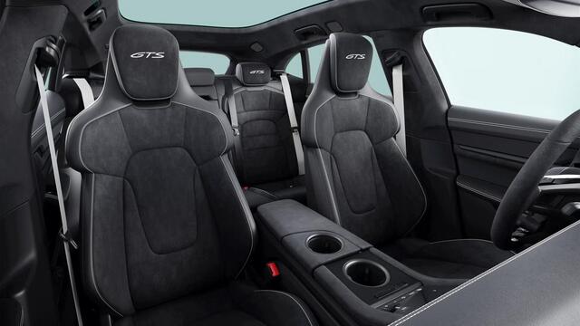 Porsche Taycan GTS Sport Turismo