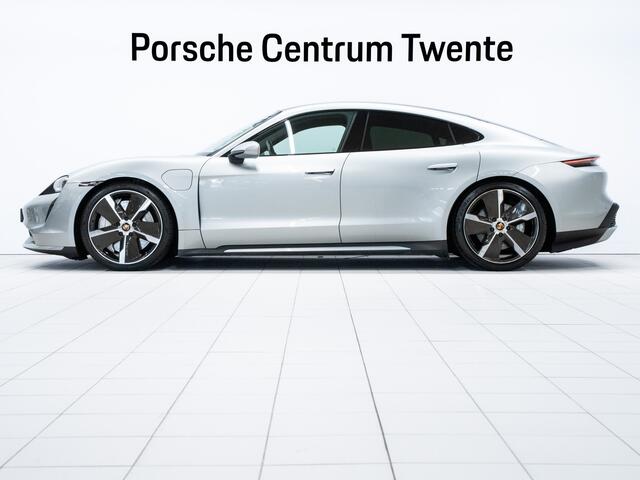 Porsche Taycan Turbo