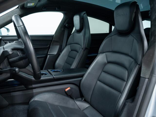Porsche Taycan Turbo