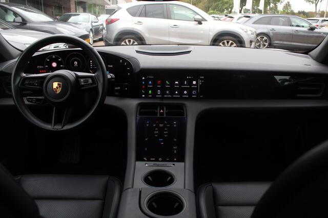 Porsche Taycan Performance 84 kWh / Panoramadak / Camera / Luchtvering / 20'' / Leder / CarPlay / Stoelverwarming / DAB / ACC