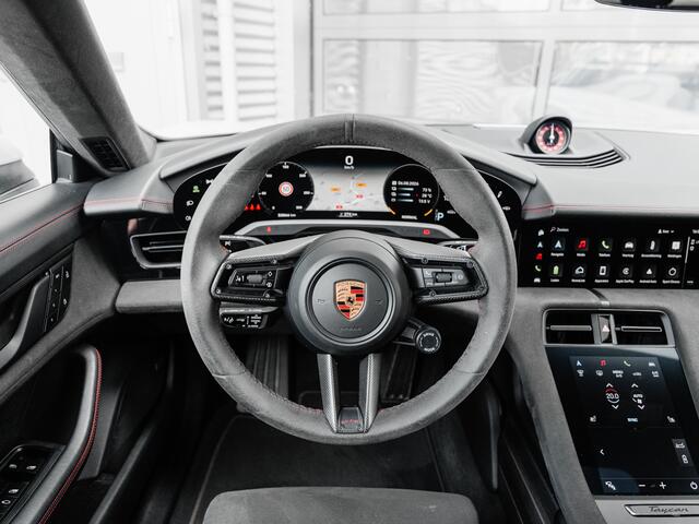 Porsche Taycan Sport Turismo GTS | PANORAMA | SPORT CHRONO | ALCANTARA | BTW