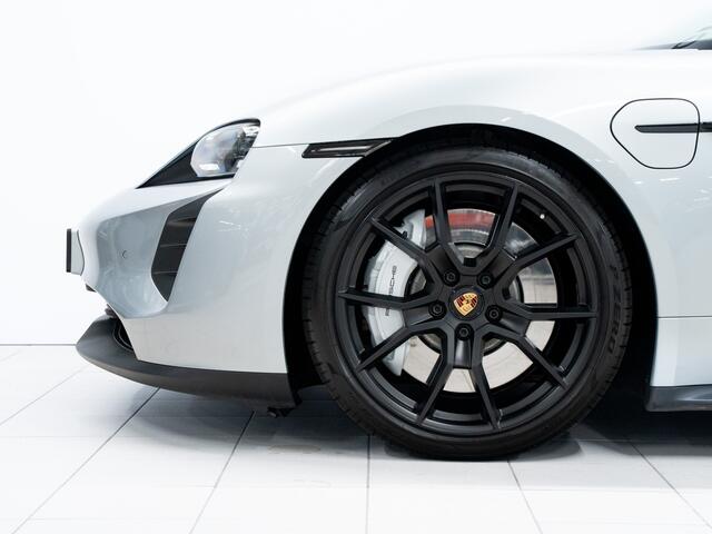 Porsche Taycan GTS