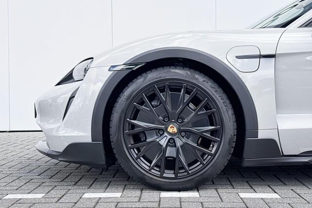 Porsche Taycan Cross Turismo 4 93 kWh | Sport Chrono Pakket | Adaptieve Cruise Control | Panoramadak