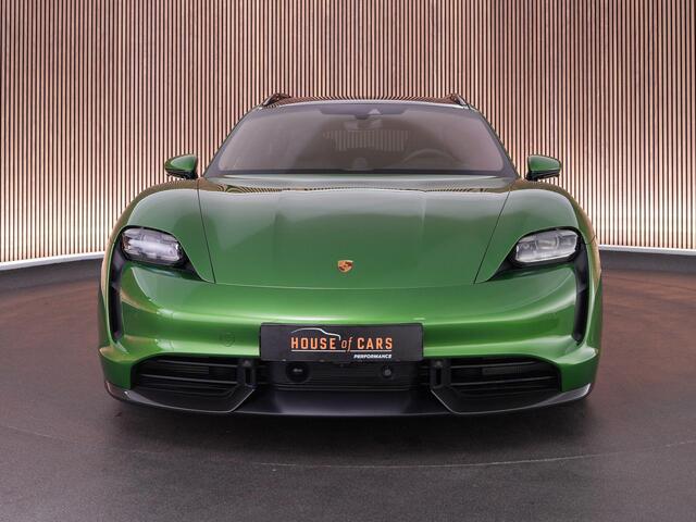 Porsche Taycan Sport Turismo Turbo S 625pk 93 kWh |PTS Mamba green|Burmester|achteras besturing|passenger disp.|pano|carbon ext.|sport chrono|head-up|stoelverkoeling & verwarming|Apple Carplay|memory|