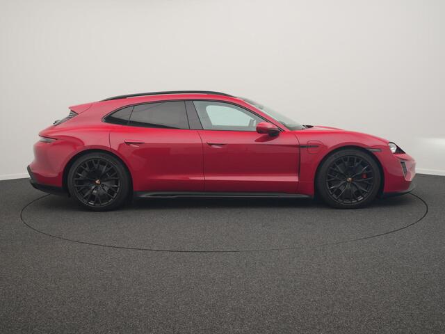 Porsche Taycan GTS Sport Turismo Porsche Taycan Sport Turismo GTS 84 kWh