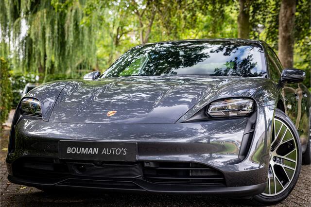 Porsche Taycan 4S Performance 93 kWh Vierwielbesturing Innodrive Matrix Bose