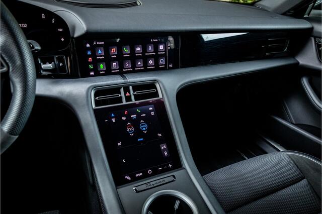 Porsche Taycan 4S Performance 93 kWh Vierwielbesturing Innodrive Matrix Bose