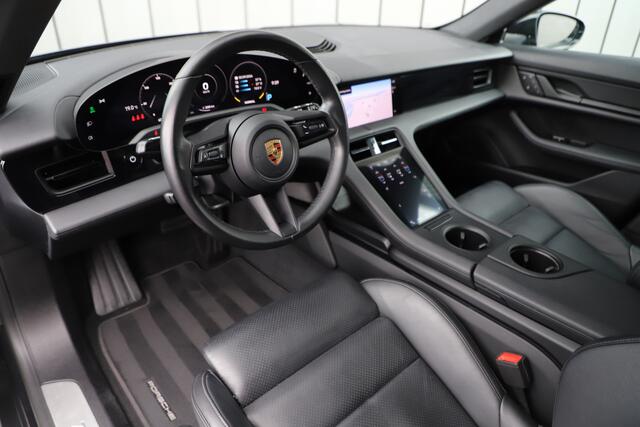 Porsche Taycan Cross Turismo 4 93kWh | 380PK | Panoramadak | Keyless-go | Sfeerverlichting | Bose audio | Matrix-led | 16-weg memory stoelen | 2022.