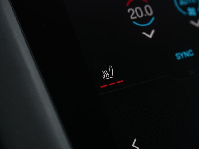Porsche Taycan Performance 84 kWh | Bose | 360 Camera | Luchtvering | Ambiance Interieur | Stoelverwarming | Elektr. verst. Stoelen | Keyless Entry |