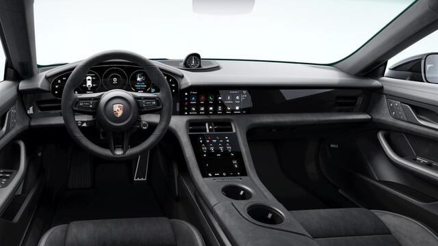 Porsche Taycan GTS Sport Turismo