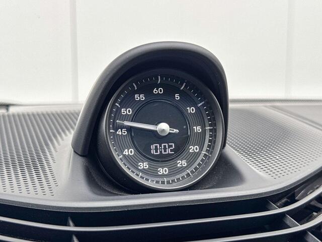 Porsche Taycan 4S Performance | 84 kWh | BOSE Surround | Achterasbesturing | Panoramadak |