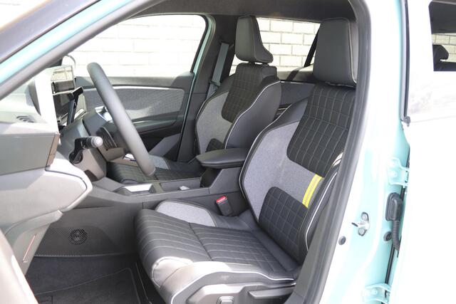 Renault 4 comfort range iconic 52 kWh | Stoel + stuurverwarming | Achteruitrijcamera | El. achterklep | Demo leverbaar 11-2025