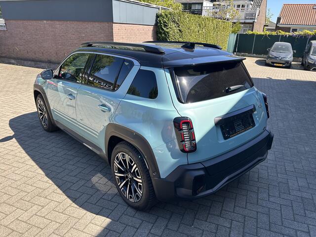 Renault 4 comfort range iconic 52 kWh