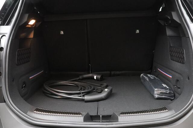 Renault 4 comfort range iconic 52 kWh | Pack Advanced Driving Assist | Pack Extended Grip |