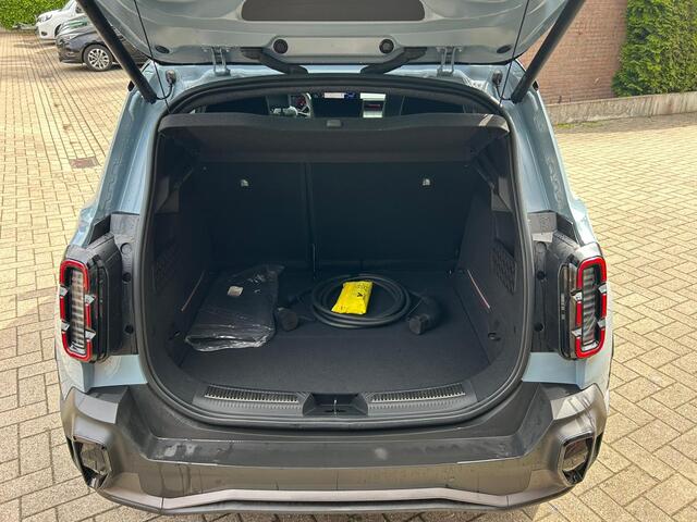 Renault 4 comfort range iconic 52 kWh