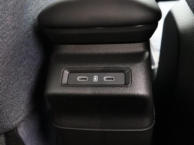 Renault 4 comfort range techno 52 kWh | Vijf jaar garantie | Stoel- en stuurwielverwarming | Adaptieve cruise control | 18" Lichtmetalen velgen |