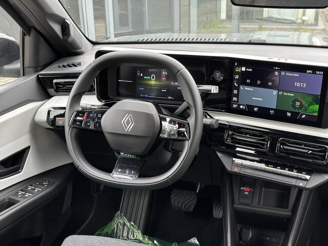 Renault 4 Evolution 150 pk Comfort Range l V2G l Speciale aanbieding (meer dan ¤ 4.000 korting) l Nieuwe auto met 8 jaar batterijgarantie!