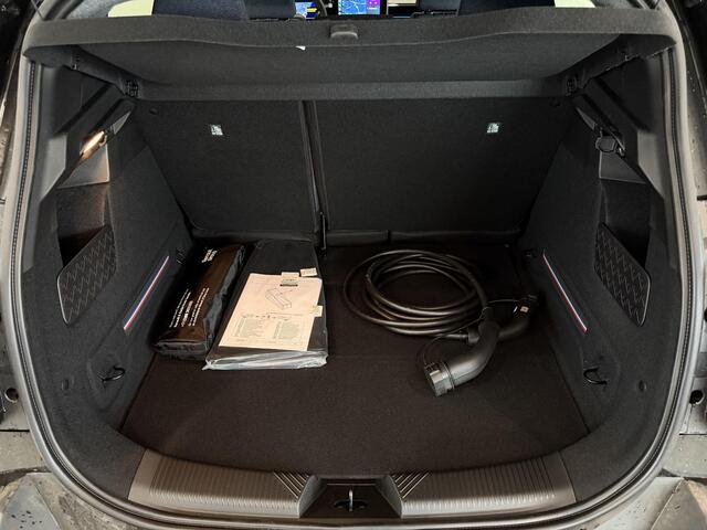 Renault 4 comfort range iconic 52 kWh | DEMO | Harman/kardon premium audio | Apple Carplay/Android Auto | Achteruitrijcamera