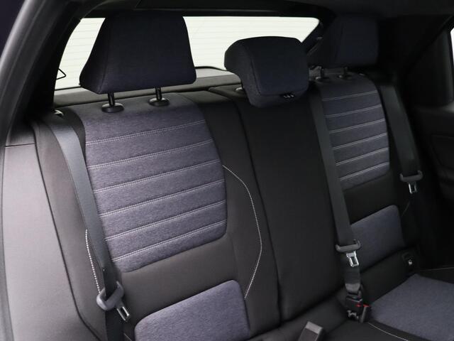 Renault 5 comfort range techno 52 kWh | Active driver assist | Stoel- en stuurverwarming | Elek. bedienbare stoelen |