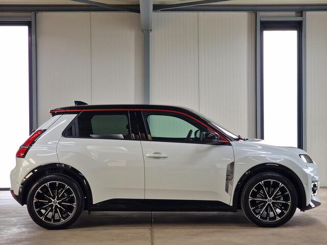 Renault 5 comfort range iconic cinq 52kwh 150pk | Parelmoerwit | 18'' Inch | ACC