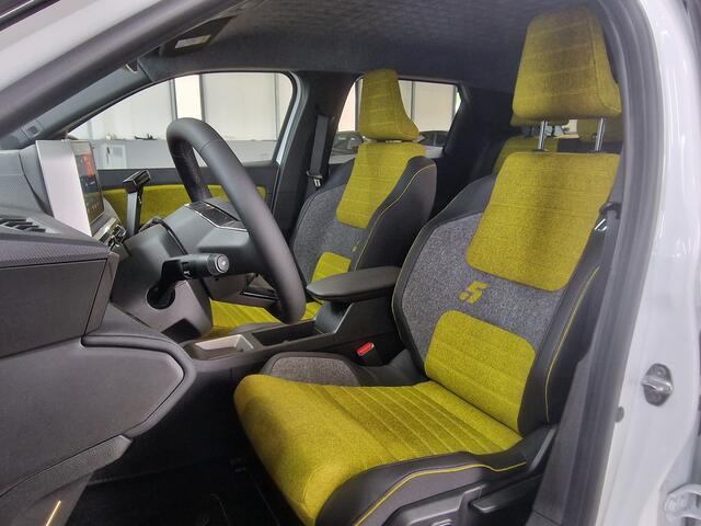 Renault 5 comfort range iconic cinq 52kwh 150pk | Parelmoerwit | 18'' Inch | ACC