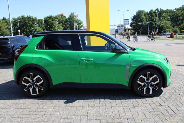 Renault 5 urban range techno 40 kWh | Pack Winter | All Weather Banden | Uit voorraad leverbaar |