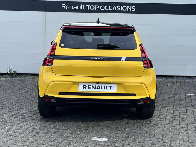 Renault 5 urban range techno 40 kWh | Direct uit voorraad leverbaar! | Pack advanced driving assist | Pack Winter | All-season banden