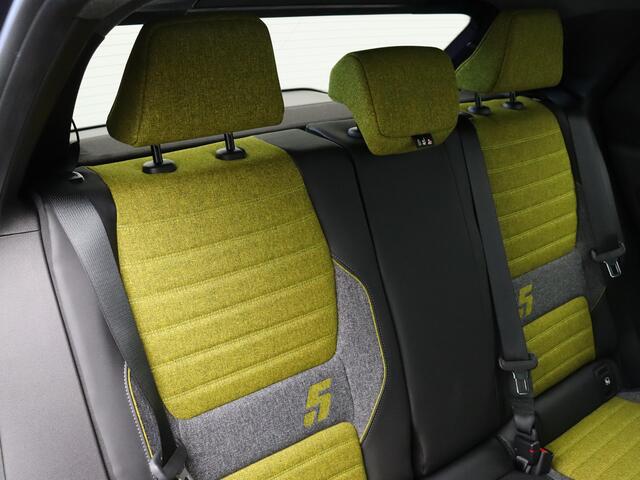 Renault 5 Iconic cinq Comfort range | Achteruitrijcamera | Elektrisch verwarmbare voorstoelen | ISOFIX-bevestigingssysteem voor kinderzitjes op passagiersstoel en op de twee buitenste zitplaatsen achter