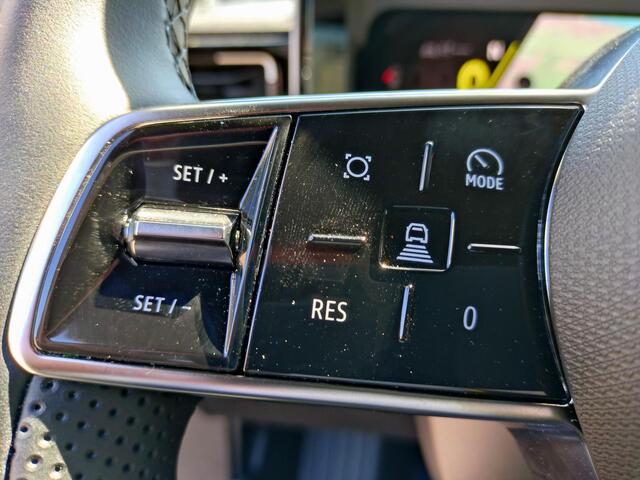 Renault 5 comfort range iconic cinq 52 kWh / PACK SAFETY & ADVANCED DRIVING ASSIST