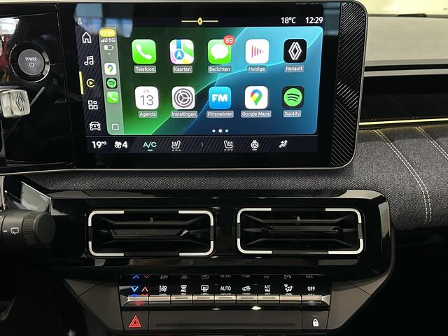 Renault 5 Urban Range Techno 40 kWh | Stoel- en stuurverwarming