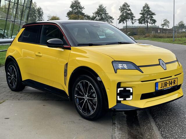 Renault 5 comfort range iconic cinq 52 kWh / 150 PK / Camera / Stoelverw. + Stuurverw. / Apple Carplay - Android Auto / 18'' LMV /