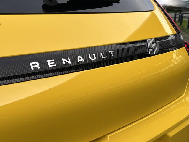 Renault 5 comfort range iconic cinq 52 kWh / 150 PK / Camera / Stoelverw. + Stuurverw. / Apple Carplay - Android Auto / 18'' LMV /