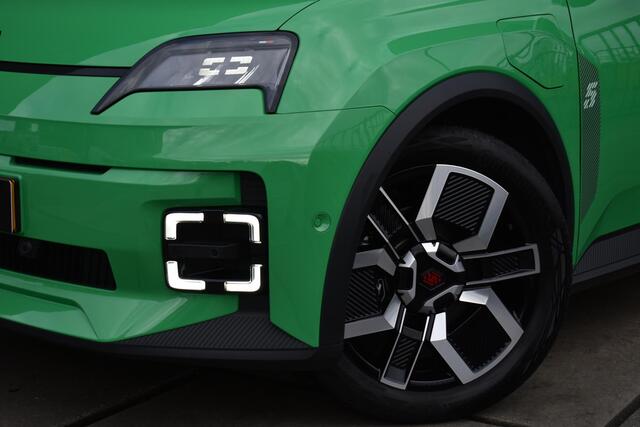 Renault 5 comfort range techno 52 kWh | CAMERA | STUUR/STOELVERWARMING | HARMAN/KARDON | NAVI | ADAPT. CRUISE CONTROL | CLIMATE CONTROL | PDC | LMV