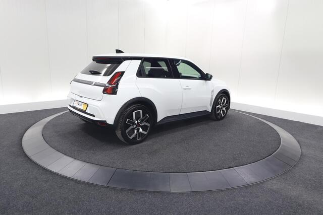 Renault 5 Comfort Range Techno 52 kWh | Camera | Adaptieve Cruise Control | Pack Winter | Apple CarPlay