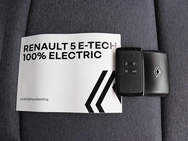 Renault 5 Techno Comfort range | Achteruitrijcamera | ISOFIX-bevestigingssysteem voor kinderzitjes op passagiersstoel en op de twee buitenste zitplaatsen achter | LED-dagrijverlichting met specifiek vormgegeven lichtsignatuur