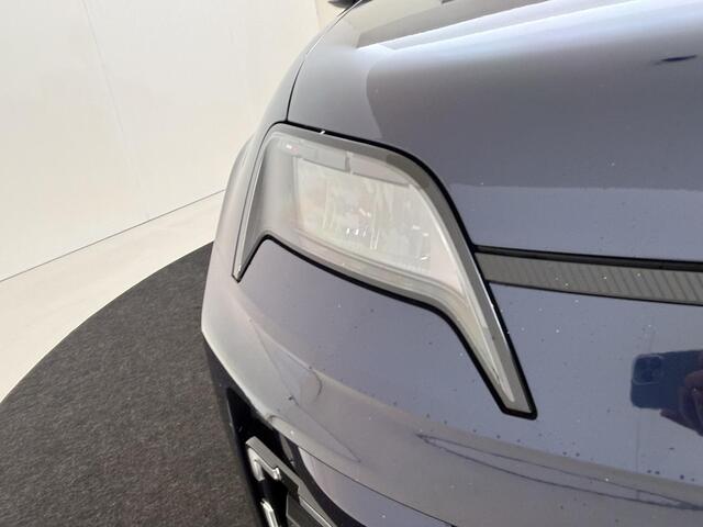 Renault 5 urban range iconic cinq 40 kWh | Pack Safety & Advanced Driving Assist | Bleu Nocturne