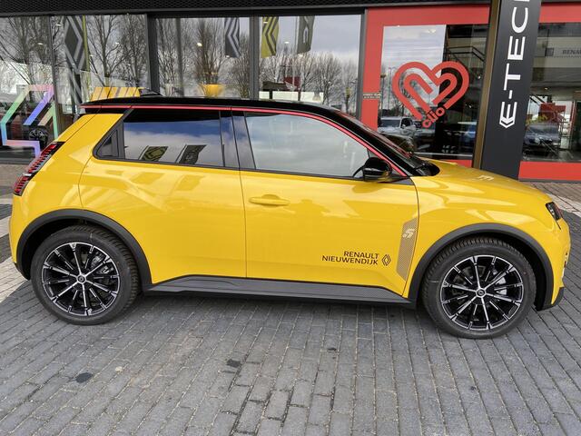 Renault 5 comfort range techno 52 kWh / 410 WLTP / 150PK / DEMO / PACK WINTER / ALL WEATHER BANDEN / 18" INCH CHRONO VELGEN /
