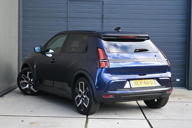 Renault 5 comfort range techno 52 kWh | HARMAN/KARDON | CAMERA | STOEL/STUURVERWARMING | NAVI | ADAPT. CRUISE CONTROL | APPLECARPLAY/ANDROIDAUTO | CLIMATE CONTROL | ALL-SEASONBANDEN | PDC | LMV