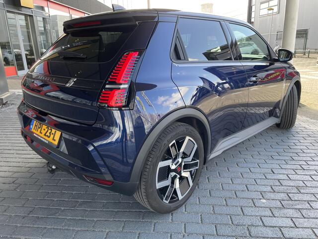 Renault 5 comfort range techno 52 kWh / ZEER LAGE KMSTAND / AFNEEMBARE TREKHAAK /