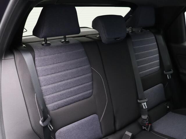 Renault 5 Techno Comfort range | Achteruitrijcamera | ISOFIX-bevestigingssysteem voor kinderzitjes op passagiersstoel en op de twee buitenste zitplaatsen achter | LED-dagrijverlichting met specifiek vormgegeven lichtsignatuur