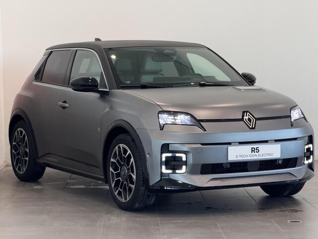 Renault 5 Comfort Range Roland Garros 52 kWh | Harman/Kardon | Pack Safety & Advanced Driving Assist | Van: ¤ 38.759,- nu rijklaar voor: ¤37.459,-