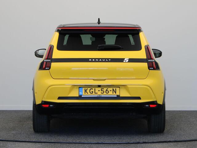 Renault 5 comfort range iconic cinq 52 kWh | Stoel-stuur verwarming | Adaptieve cruise control | Achteruitrijcamera | Warmtepomp |