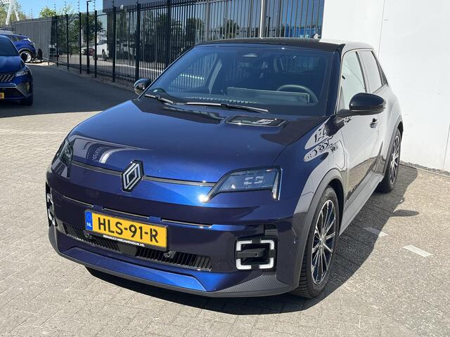 Renault 5 comfort range techno 52 kWh / PACK WINTER / PACK ADVANCED / 18 INCH LICHTMETAAL CHRONO / TREKHAAK AFNEEMBAAR / ALL WHEATHER BANDEN / TWO TONE / EXTRA GARANTIE