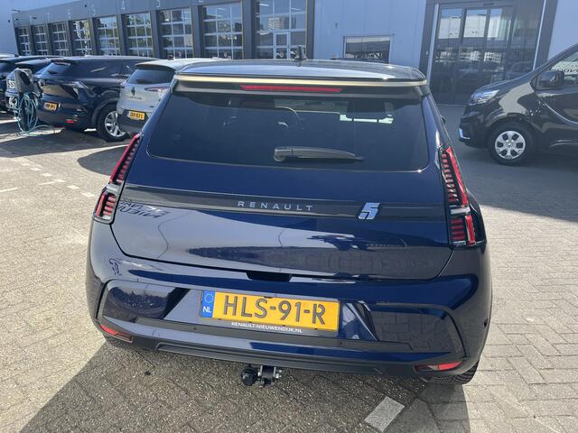 Renault 5 comfort range techno 52 kWh / PACK WINTER / PACK ADVANCED / 18 INCH LICHTMETAAL CHRONO / TREKHAAK AFNEEMBAAR / ALL WHEATHER BANDEN / TWO TONE / EXTRA GARANTIE