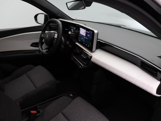 Renault 5 Evolution Urban range | Cruise control met snelheidsbegrenzer | Full LED koplampen | ISOFIX-bevestigingssysteem voor kinderzitjes op passagiersstoel en op de twee buitenste zitplaatsen achter