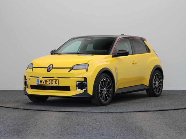 Renault 5 comfort range techno 52 kWh | Stoel-stuur verwarming | Adaptieve cruise control | Achteruitrijcamera | Warmtepomp |